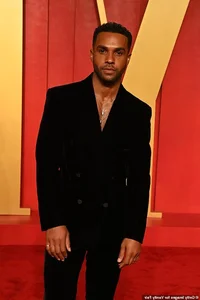 Shakira's Younger Boyfriend Calls Her the Most Beautiful Woman - image 0