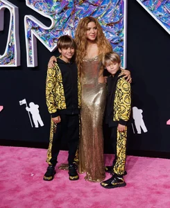 Shakira's Younger Boyfriend Calls Her the Most Beautiful Woman - image 2
