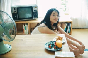 YiTuYu Art Language Vol.9929: A Captivating 48-Page Visual Journey with the Beautiful Xiao U - image 12