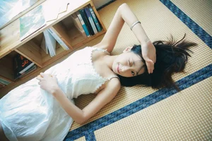 YiTuYu Art Language Vol.9929: A Captivating 48-Page Visual Journey with the Beautiful Xiao U - image 40