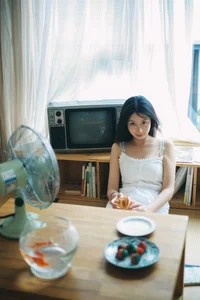 YiTuYu Art Language Vol.9929: A Captivating 48-Page Visual Journey with the Beautiful Xiao U - image 13