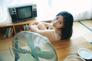 YiTuYu Art Language Vol.9929: A Captivating 48-Page Visual Journey with the Beautiful Xiao U - image 36