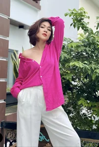 Dinh Y Nhung's Youthful Real-Life Style: Beyond the Screen of 'We Must Be Happy' - image 5