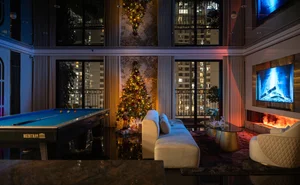 Luxury Dark-Toned 210m2 Apartment: Merging Two Units into One - image 7