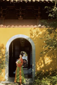 YiTuYu Art Language Vol.8033: Exploring the Ethereal Beauty of Mo Lu - image 35