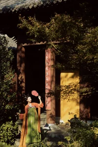 YiTuYu Art Language Vol.8033: Exploring the Ethereal Beauty of Mo Lu - image 3