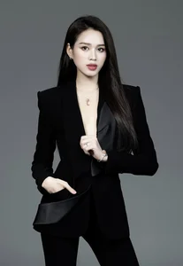 Miss Vietnam Do Thi Ha Steps Into CEO Role Facing Mixed Reactions - image 2
