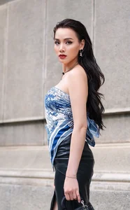 Supermodel Trang Nhung Stunning Comeback After 9 Years of Motherhood - image 6