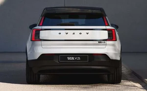 2026 Volvo EX30 Upgrade: New Affordable Trims and V2L Tech Explained - image 8