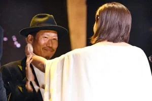Yoo Hae Jin: How the Unconventional Actor Won a Top Star's Heart - image 11