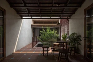 Architectural Marvel: The Stunning Red Tile House in the Heart of Can Tho - image 6