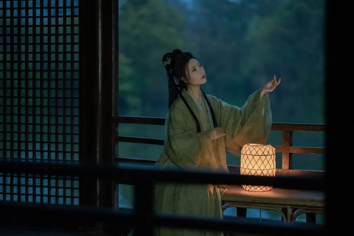 Elegant Artistry: YiTuYu Art Language Vol.4651 Featuring Shen Yun Liao