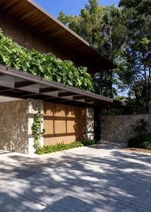 Sustainable Luxury: A 900m2 Villa Designed Around Ancient Trees - image 0