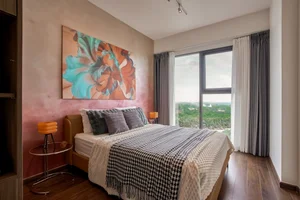 Vibrant 99m2 Mizuki Apartment in HCMC Featuring Bold Pop Art Interior Design and Natural Light - image 4