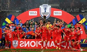 Millions Flood the Streets as Vietnam Celebrates ASEAN Cup 2024 Championship - image 3