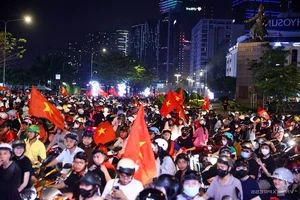 Millions Flood the Streets as Vietnam Celebrates ASEAN Cup 2024 Championship - image 10