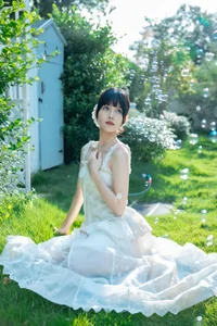 Art Language Vol.10473: A Visual Exploration of Chen Shi Er Ing's Aesthetic - image 21