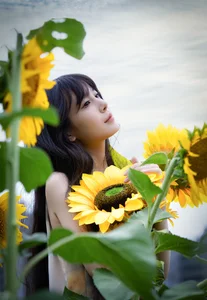 YiTuYu Art Language Vol.10598 Ye Zi: Elegant Photographic Artistry - image 9