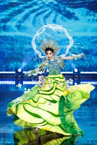 A Spectacular Display of Culture: National Costumes at Miss National Vietnam 2024 - image 23