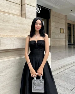 Where Is the Famous National ID Card Hot Girl Today? - image 1