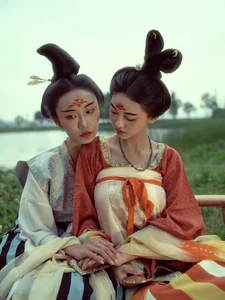 YiTuYu Art Language Vol.9809: Leng Ku Wang Ye 47P Art Collection - image 2