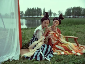 YiTuYu Art Language Vol.9809: Leng Ku Wang Ye 47P Art Collection - image 0