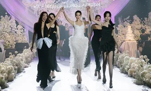 Five Exquisite Wedding Dress Styles Worn by Miss Universe Vietnam Khanh Van - image 8