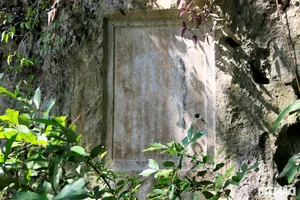 Discovering Poetry Mountain: A Unique Historical and Literary Landmark in Northern Vietnam - image 7