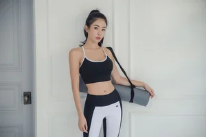 Korean Model An Seo Rin Showcases the Latest Trends in Fitness Fashion - image 27