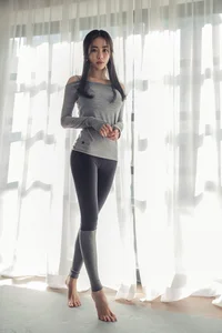 Korean Model An Seo Rin Showcases the Latest Trends in Fitness Fashion - image 56