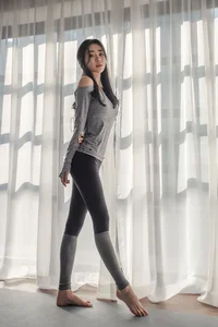 Korean Model An Seo Rin Showcases the Latest Trends in Fitness Fashion - image 57