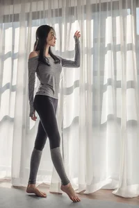 Korean Model An Seo Rin Showcases the Latest Trends in Fitness Fashion - image 53