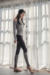 Korean Model An Seo Rin Showcases the Latest Trends in Fitness Fashion - image 16
