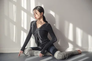 Korean Model An Seo Rin Showcases the Latest Trends in Fitness Fashion - image 58