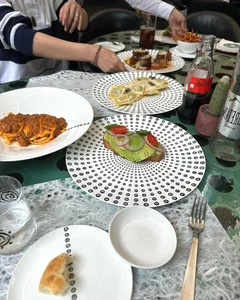 Extreme Celebrity Diets: Inside the Controversial 8-Berry Weight Loss Routine of a Korean Goddess - image 7
