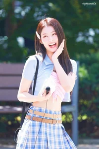 Extreme Celebrity Diets: Inside the Controversial 8-Berry Weight Loss Routine of a Korean Goddess - image 6