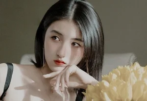 Top 4 Chinese Actresses Born in the 2000s - image 12