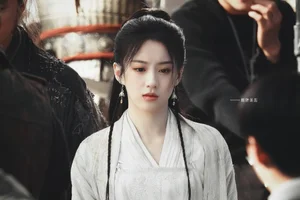 Top 4 Chinese Actresses Born in the 2000s - image 6