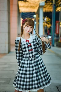 Artistic Visuals with Senko Jiang: YiTuYu Art Language Vol.5100 Gallery - image 1