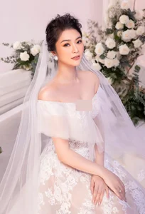 The Journey of Thanh Truc: From Rising Star to Her Marriage with Chau Khai Phong - image 0