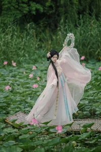 YiTuYu Art Language Vol.9865: A Lin – Elegance in 26 Images - image 17