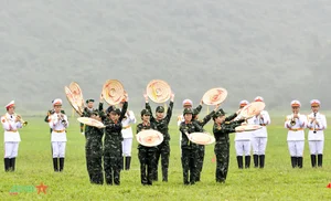 The Epic of Dien Bien: Military Ceremony Troupe’s Precision Training for the Grand Anniversary - image 17