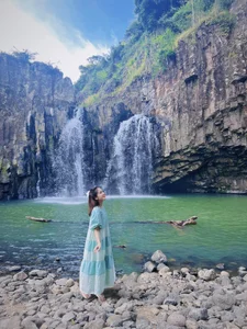 Vuc Hom Waterfall: A Picturesque Paradise Without Filters - image 9