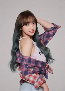 Stunning Visuals of Cheng Xiao: The Star Caught in Tony Leung Rumors - image 1