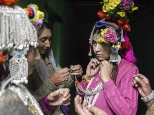 Inside the Unique Wife-Swapping Tradition of the Drokpa Tribe in India - image 0