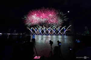 Finland Secures Second Victory at the Da Nang International Fireworks Festival - image 1