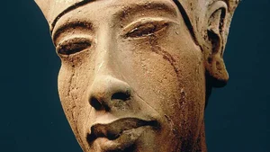Massive Treasure Discovered Inside a 3,300-Year-Old Ancient Tomb - image 0