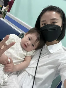 Hanoi Hot Girl and Textile Conglomerate Heir Share Candid Postpartum Family Moments - image 6