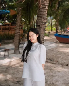 Meet the Beautiful Hot Moms of the Vietnamese Football Community - image 0