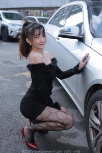 Qiu Qiu Car Stories: Urban Narrative and Sophisticated Fashion Photography - image 17
